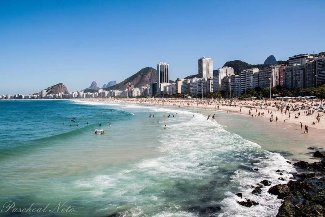 Apartamento Em Copacabana Na Quadra Da Praia Διαμέρισμα Ρίο ντε Τζανέιρο Εξωτερικό φωτογραφία